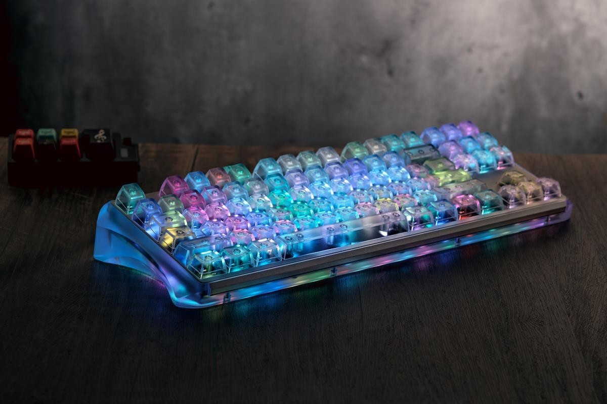 Gaming gear giá sinh viên là giải pháp tối ưu cho những người muốn xây dựng góc chơi game và học tập mà không cần đầu tư quá nhiều chi phí. Với việc xác định đúng nhu cầu, lựa chọn sản phẩm phù hợp và mua sắm thông minh, sinh viên hoàn toàn có thể sở hữu một bộ gaming gear của GearProx chất lượng, bền bỉ và hiệu quả.